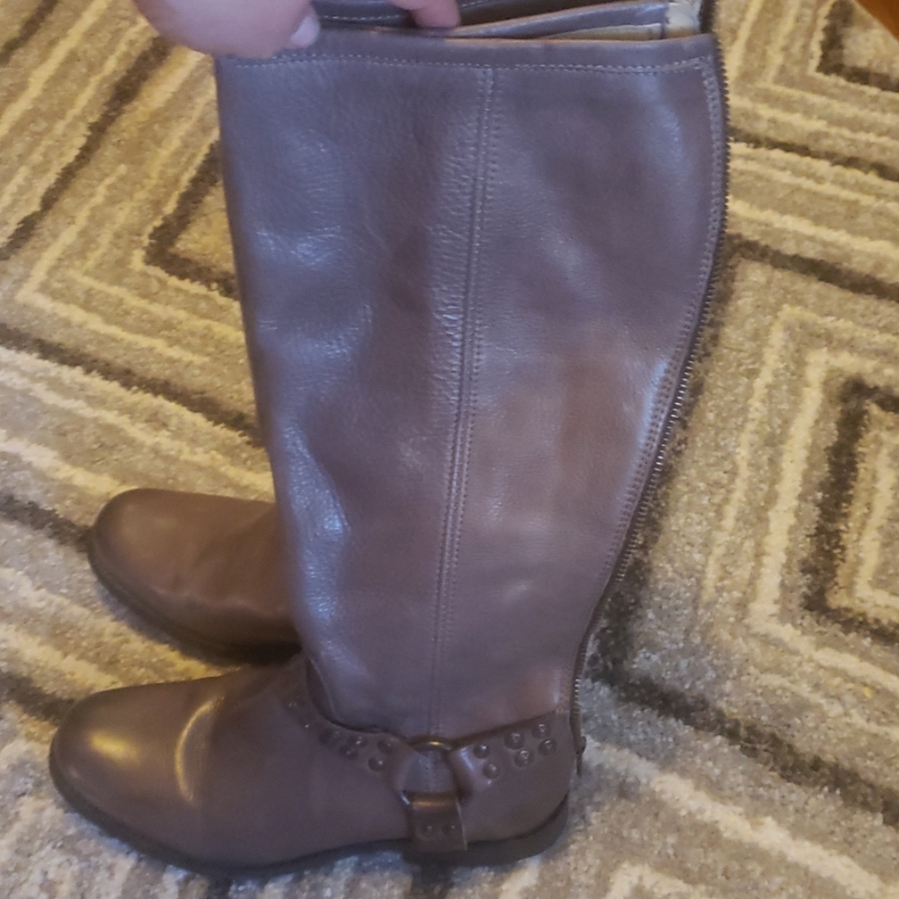 FRYE boots